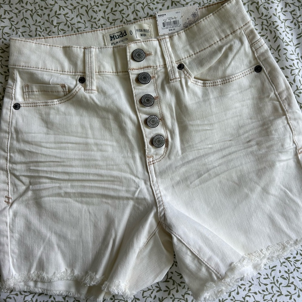 Mudd Cream High-Rise Midi Shorts